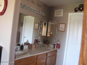 924 E Saguaro Dr, Pearce, AZ 85625 photo 8