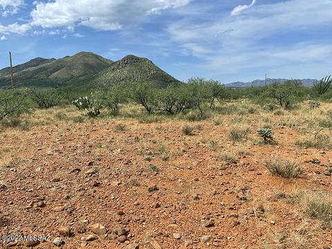 418 Via Datil, Rio Rico, AZ 85648