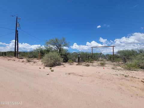 1128 W Coyote Trl, Benson, AZ 85602