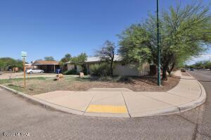 1304 E Copper St, Tucson, AZ 85719 photo 29
