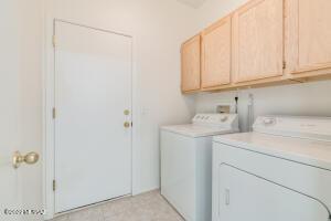 9002 E Ironbark St, Tucson, AZ 85747 photo 38