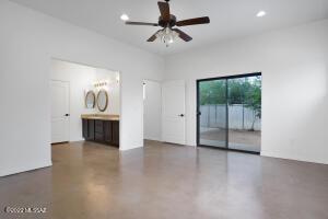 417 E 33rd St, Tucson, AZ 85713 photo 13