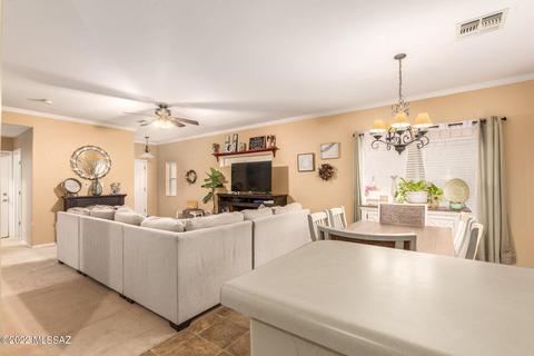 466 E Placita Lezna, Sahuarita, AZ 85629