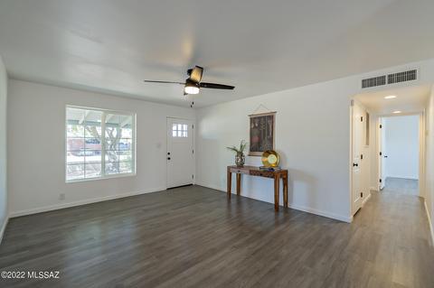 5702 E 35th St, Tucson, AZ 85711 photo 6