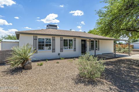5702 E 35th St, Tucson, AZ 85711 photo 1