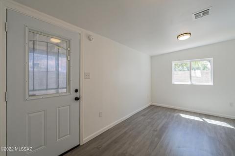 5702 E 35th St, Tucson, AZ 85711 photo 14