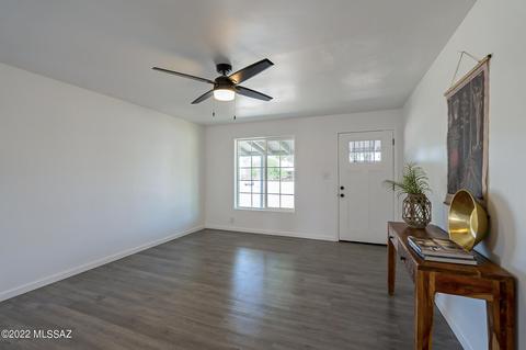 5702 E 35th St, Tucson, AZ 85711 photo 5