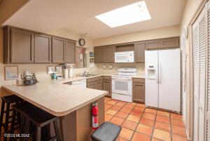 283 E Scheibe Way, Tucson, AZ 85705 photo 6
