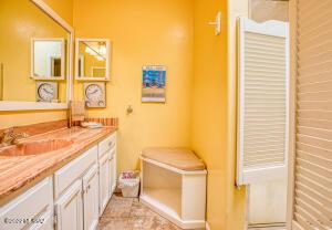 283 E Scheibe Way, Tucson, AZ 85705 photo 10