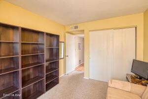 283 E Scheibe Way, Tucson, AZ 85705 photo 12