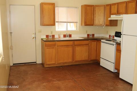89 E Laguna St, Tucson, AZ 85705 photo 2