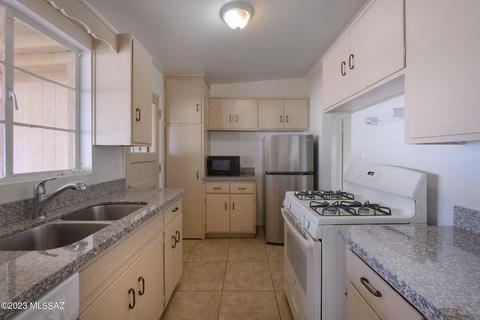 6401 E Colgate Dr, Tucson, AZ 85710 photo 9