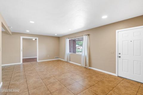 5830 E 7th St, Tucson, AZ 85711 photo 6