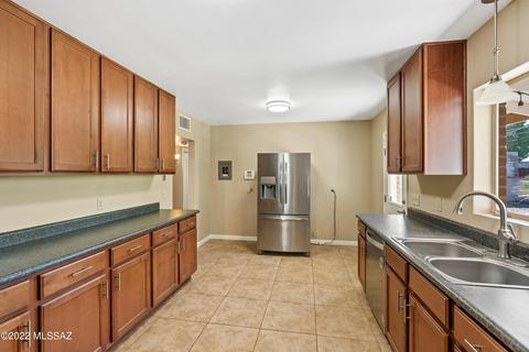 5830 E 7th St, Tucson, AZ 85711 photo 9