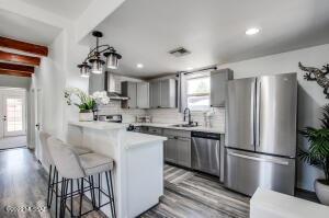 904 E Blacklidge Dr, Tucson, AZ 85719 photo 7