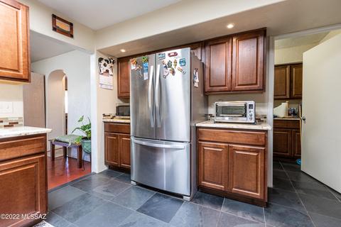 2207 E Copper St, Tucson, AZ 85719 photo 23