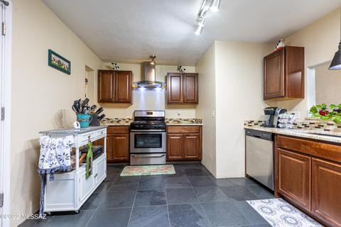 2207 E Copper St, Tucson, AZ 85719 photo 16