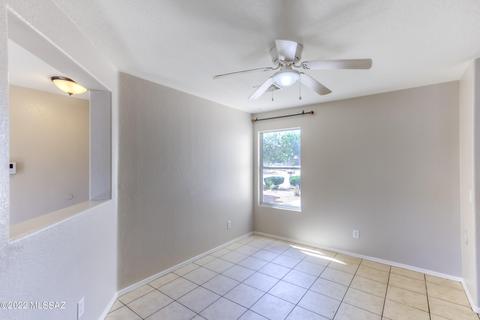 6849 S Harrier Loop, Tucson, AZ 85756 photo 11