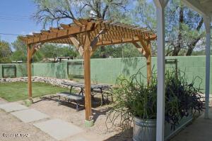 1347 E Spring St, Tucson, AZ 85719 photo 5