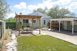 1347 E Spring St, Tucson, AZ 85719 photo 4