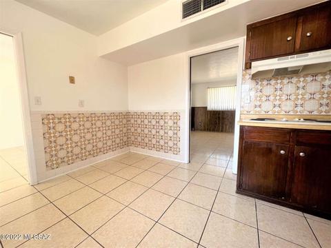 7220 E 30th St, Tucson, AZ 85710 photo 12