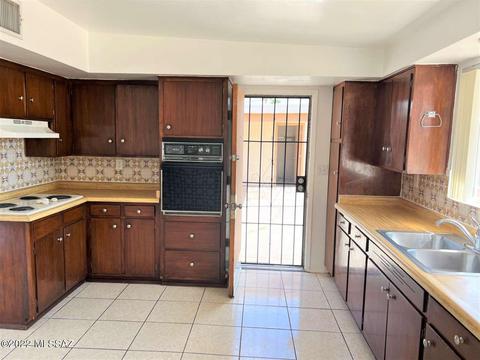 7220 E 30th St, Tucson, AZ 85710 photo 10