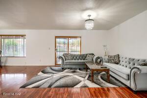 7565 E 27th St, Tucson, AZ 85710 photo 12