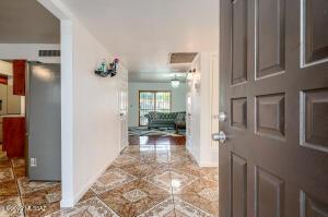 7565 E 27th St, Tucson, AZ 85710 photo 7
