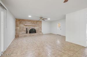 9040 E Wrightstown Rd, Tucson, AZ 85715 photo 4
