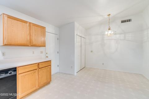 7688 S Danforth Ave, Tucson, AZ 85747 photo 12