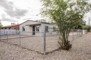 402 E 33rd St, Tucson, AZ 85713 photo 2
