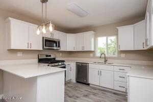 402 E 33rd St, Tucson, AZ 85713 photo 16
