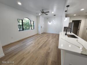 2016 E River Rd #105, Tucson, AZ 85718 photo 10