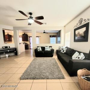 6235 E Bramble St, Tucson, AZ 85756 photo 5