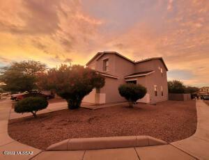 6235 E Bramble St, Tucson, AZ 85756 photo 3