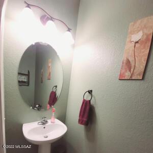 6235 E Bramble St, Tucson, AZ 85756 photo 10