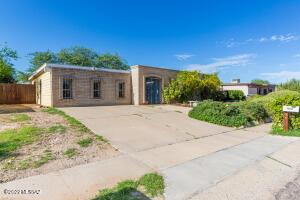 1950 E Pinon Dr, Tucson, AZ 85706 photo 3