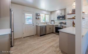 4372 E 15th St, Tucson, AZ 85711 photo 6