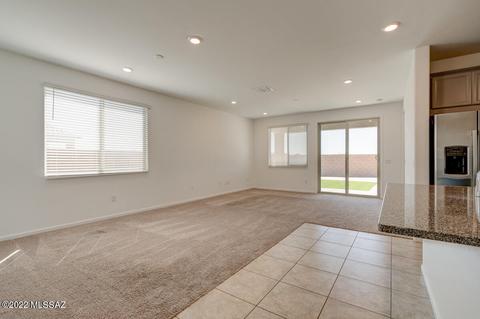 6875 W Canopus Loop, Tucson, AZ 85757 photo 15
