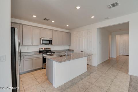 6875 W Canopus Loop, Tucson, AZ 85757 photo 20