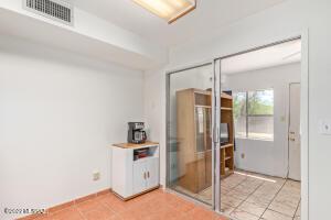 3109 W Holladay St, Tucson, AZ 85746 photo 9