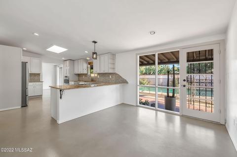 5221 E 3rd St, Tucson, AZ 85711 photo 12
