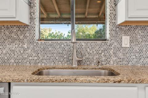 5221 E 3rd St, Tucson, AZ 85711 photo 17