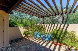 5375 E Francisco Loop, Tucson, AZ 85712 photo 8