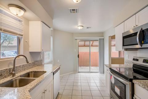 773 E Alaska St, Tucson, AZ 85706 photo 11