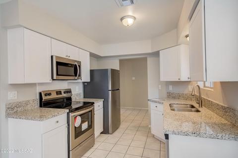 773 E Alaska St, Tucson, AZ 85706 photo 10