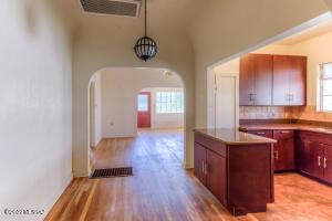1821 E 9th St, Tucson, AZ 85719 photo 13