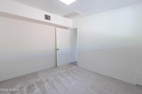 938 E Hampton St, Tucson, AZ 85719 photo 12
