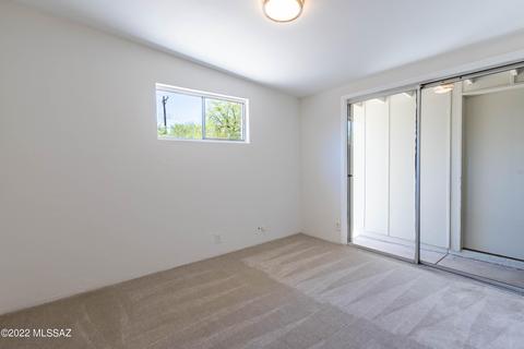 938 E Hampton St, Tucson, AZ 85719 photo 11