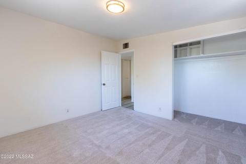 938 E Hampton St, Tucson, AZ 85719 photo 9